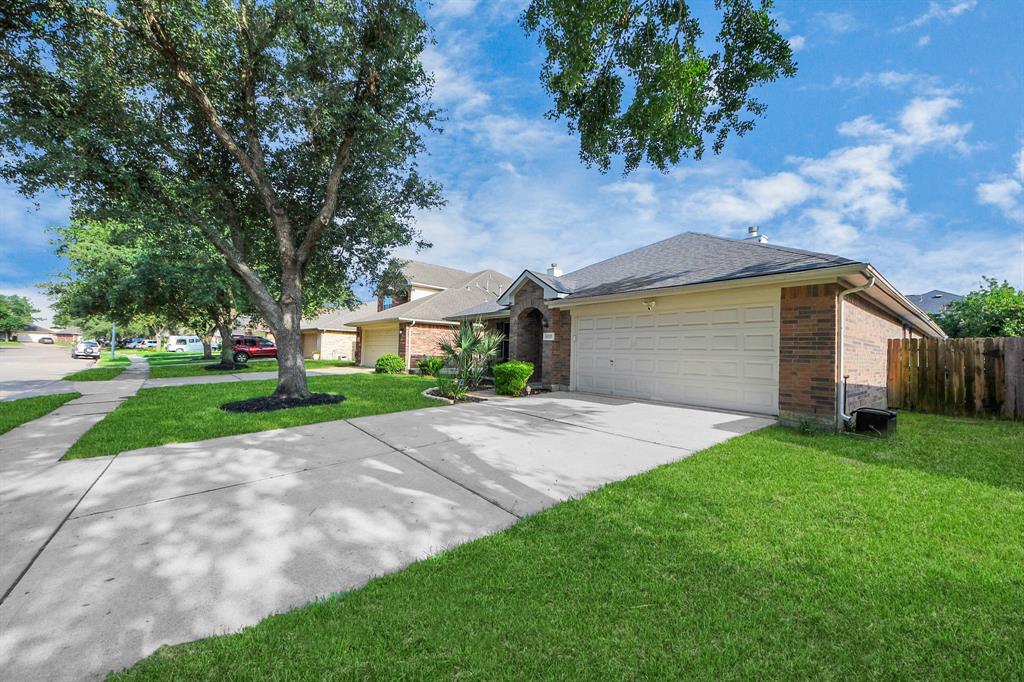 16322 Redwicke Lane