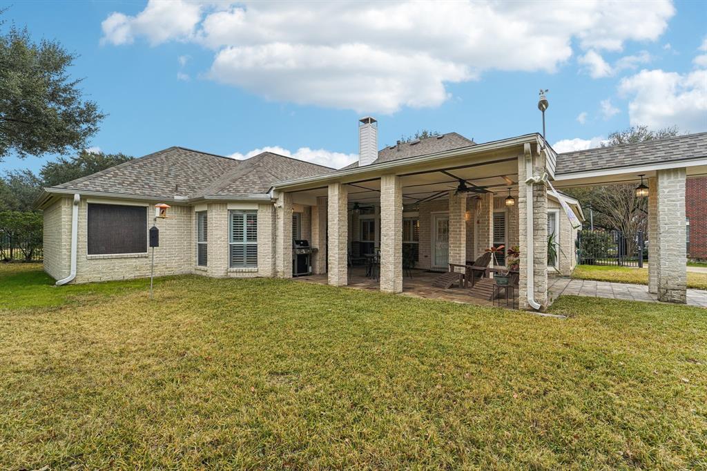 8611 Hooks Creek Court, Houston, Texas image 46