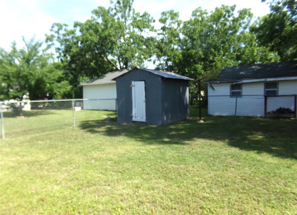 413 Paulus Street, Schulenburg, Texas image 15
