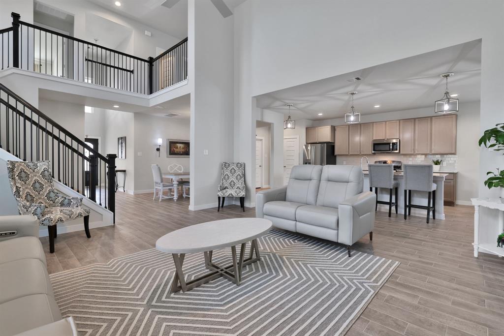 308 Spruce Oak Lane, Waller, Texas image 3