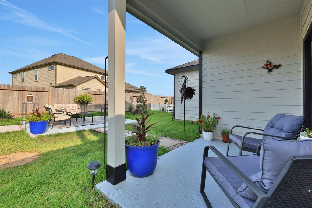 308 Spruce Oak Lane, Waller, Texas image 27