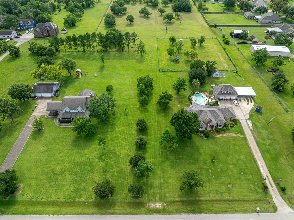 2123 Lee Road