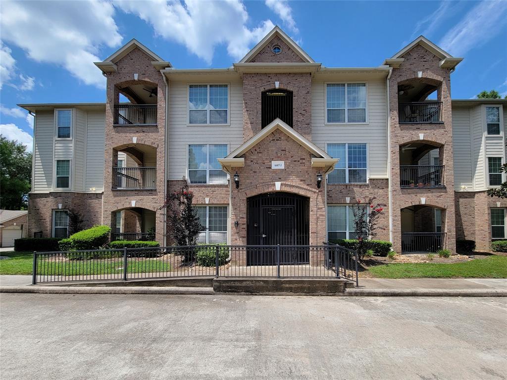 6607 Lake Woodlands Drive #313, The Woodlands, Texas image 1