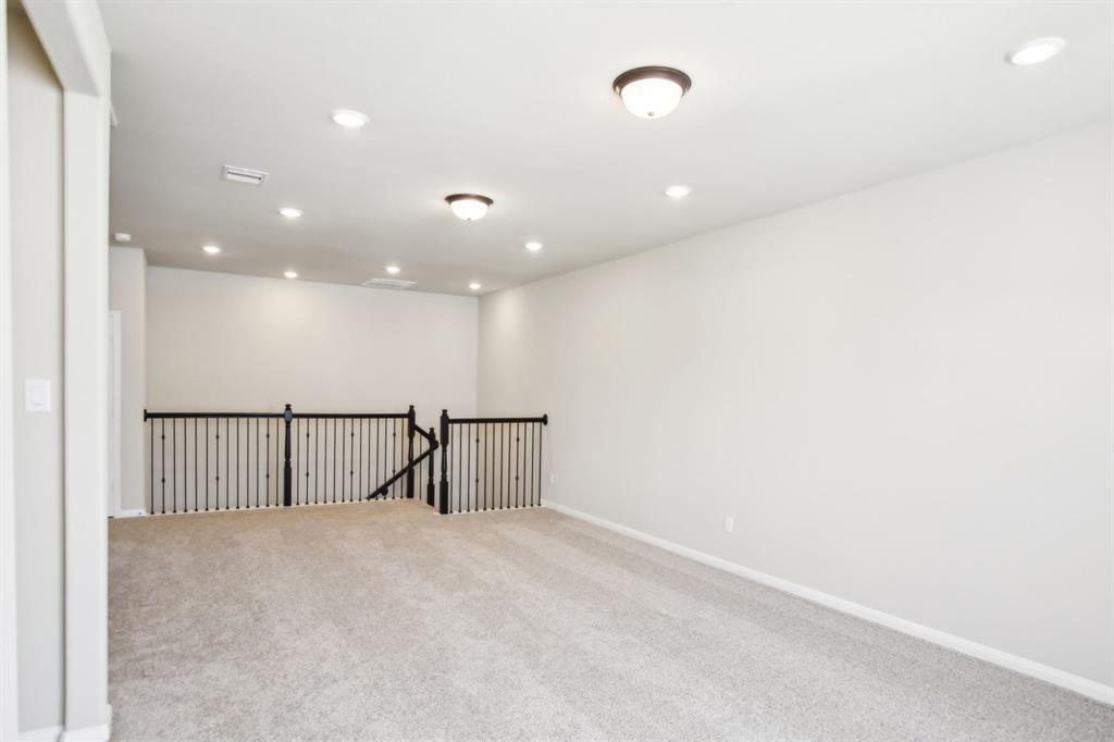 582 Morning Tide Lane, Kemah, Texas image 31