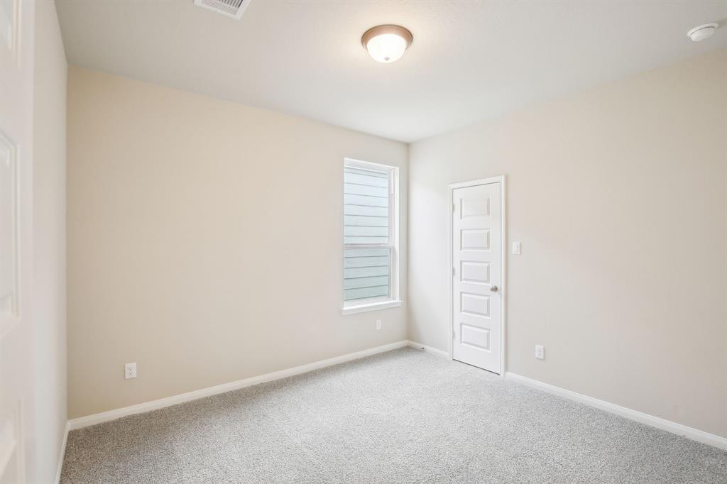 582 Morning Tide Lane, Kemah, Texas image 38