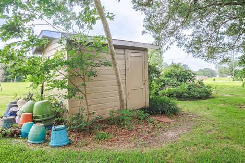 A home in Alvin