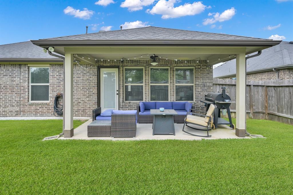 3921 Enchanted Timbers Lane, Spring, Texas image 36