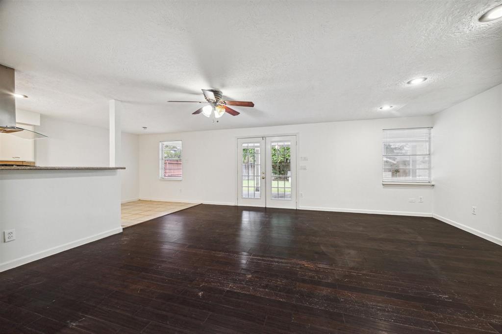 5703 Alvarado Drive, Houston, Texas image 8