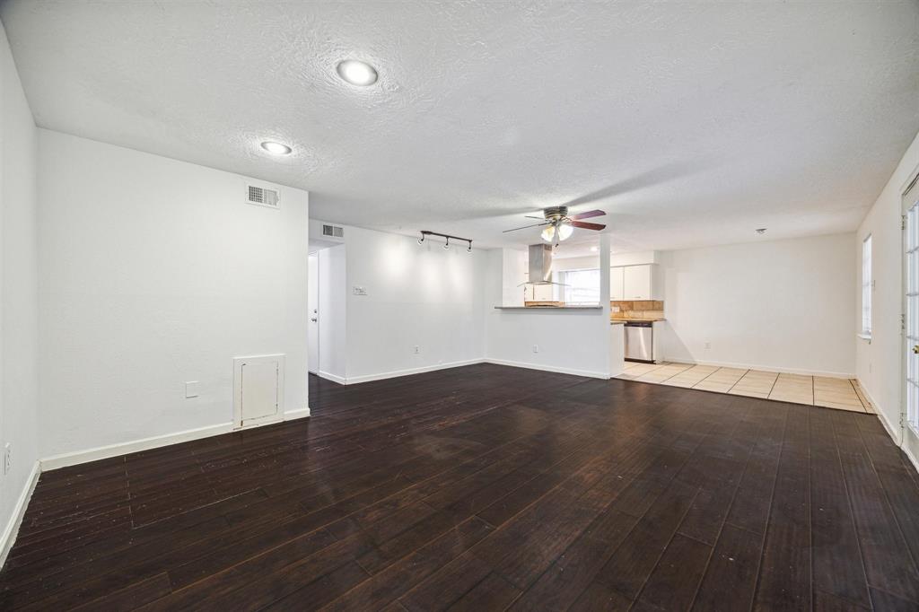 5703 Alvarado Drive, Houston, Texas image 7