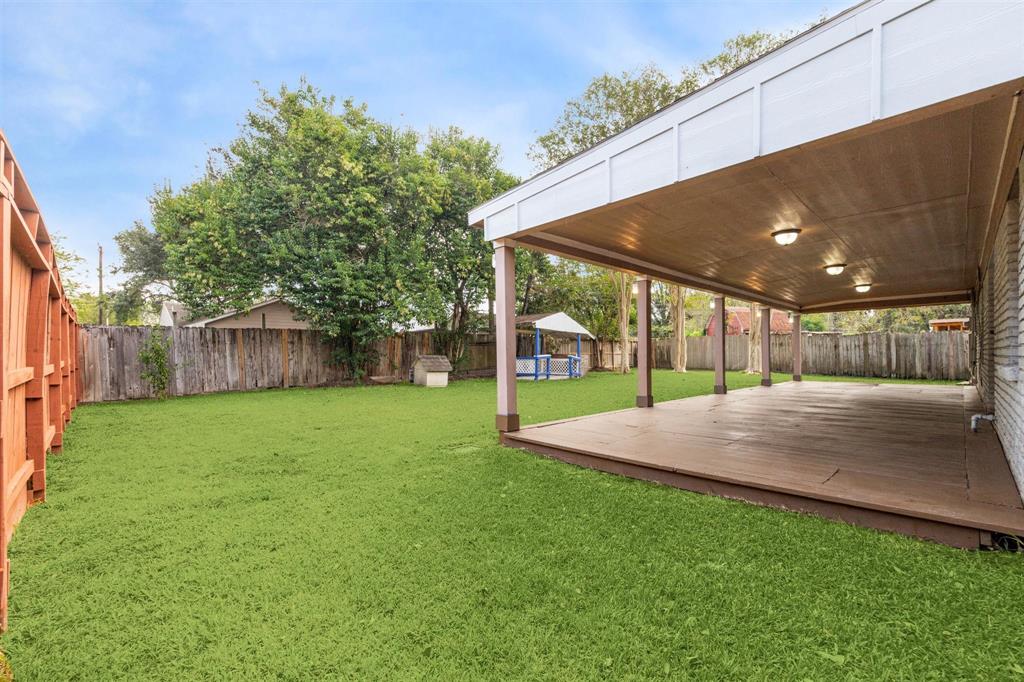 5703 Alvarado Drive, Houston, Texas image 22