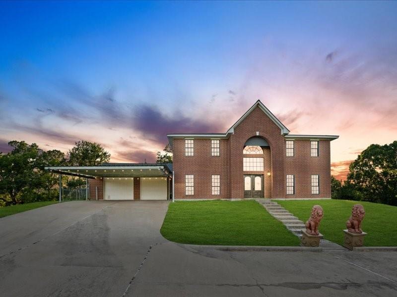 2606 Peach Ridge Road, Brookshire, Texas image 1