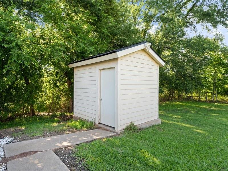 2606 Peach Ridge Road, Brookshire, Texas image 42
