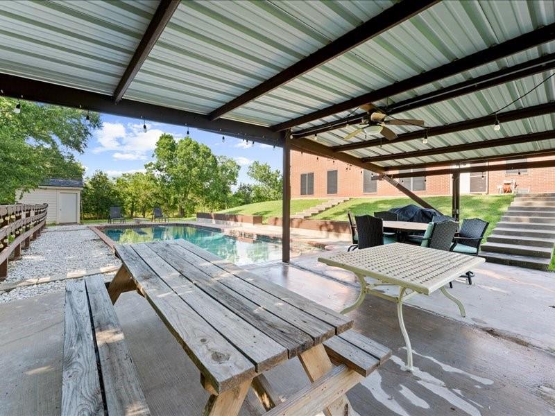 2606 Peach Ridge Road, Brookshire, Texas image 35