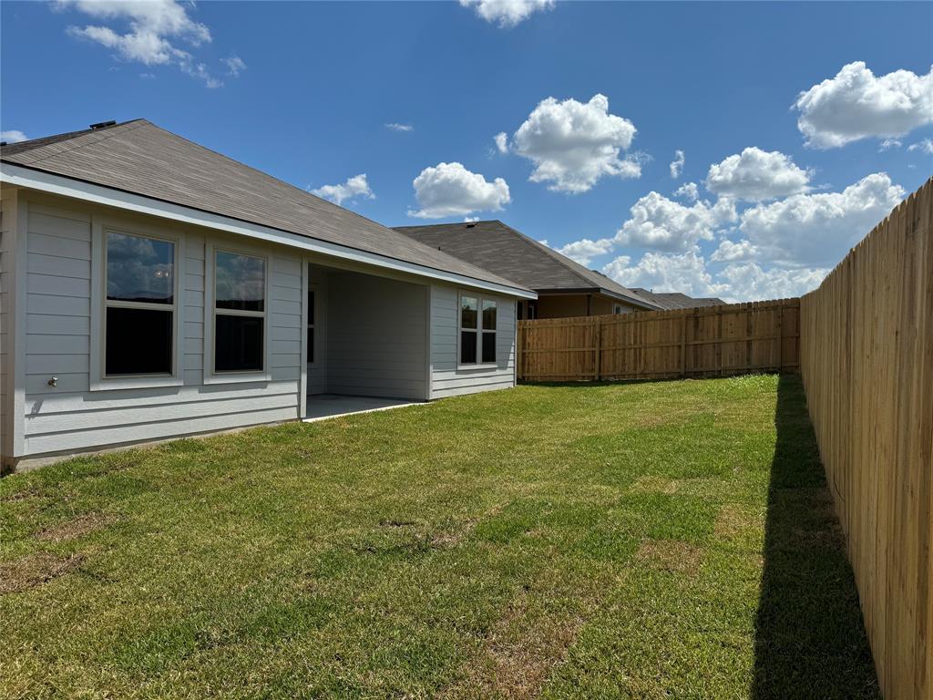 1719 Grimes Drive, Brenham, Texas image 3