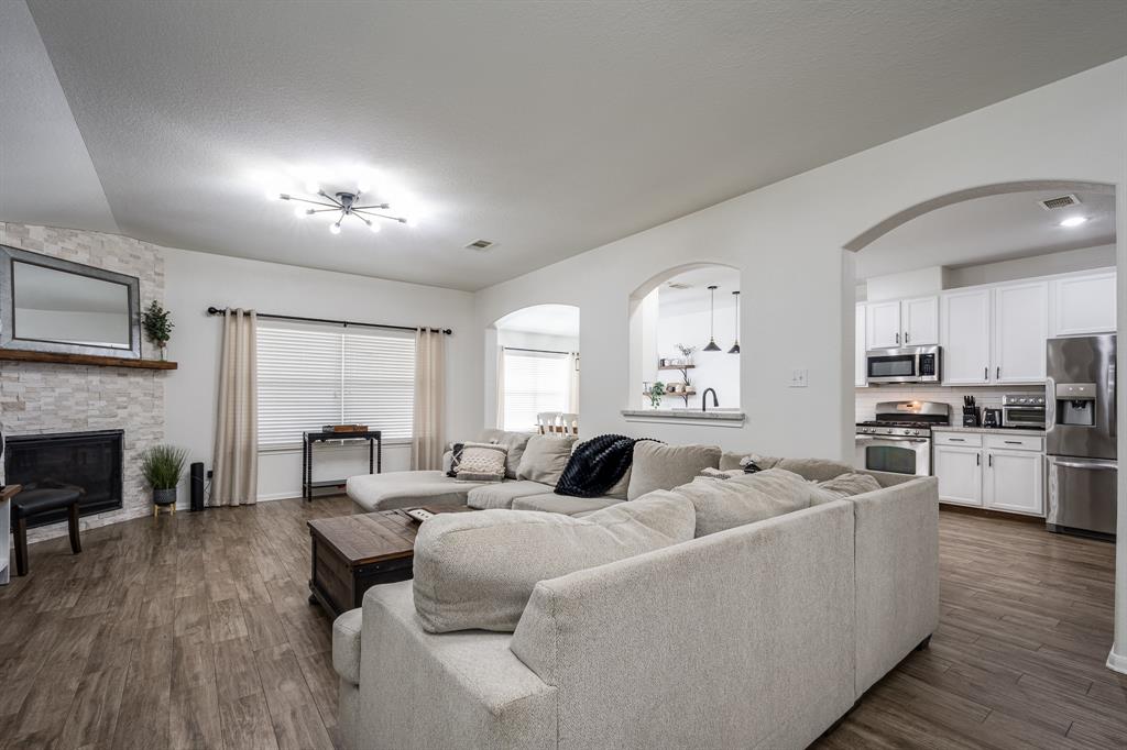 4108 S Meridian Greens Drive, Dickinson, Texas image 18