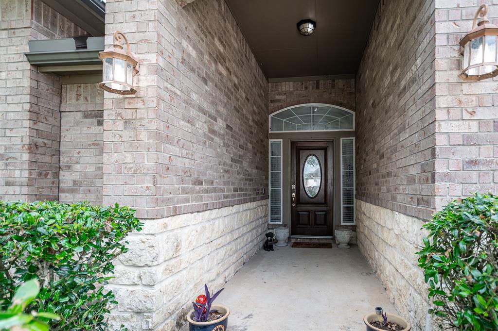4108 S Meridian Greens Drive, Dickinson, Texas image 4
