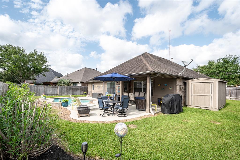 4108 S Meridian Greens Drive, Dickinson, Texas image 34
