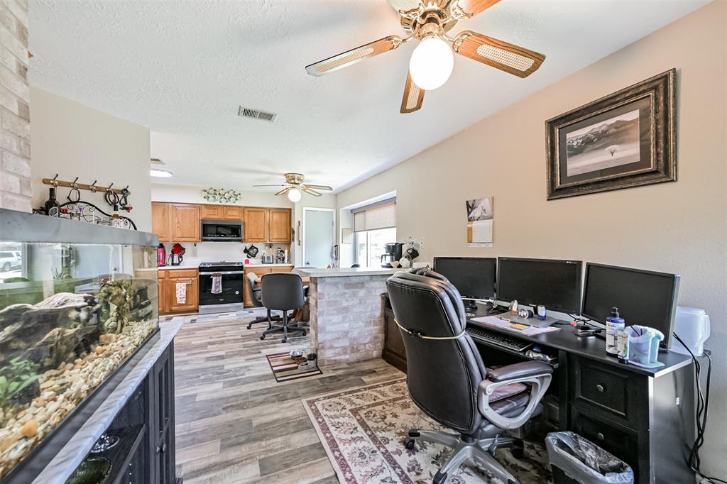 6511 Fairbourne Drive, Pasadena, Texas image 8