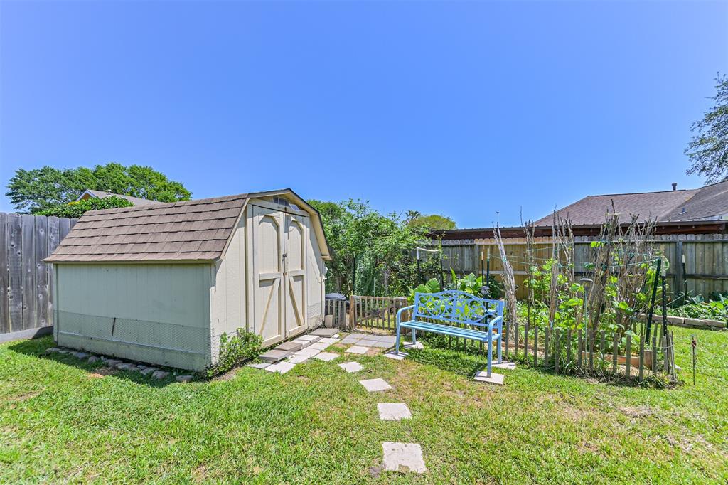 6511 Fairbourne Drive, Pasadena, Texas image 35