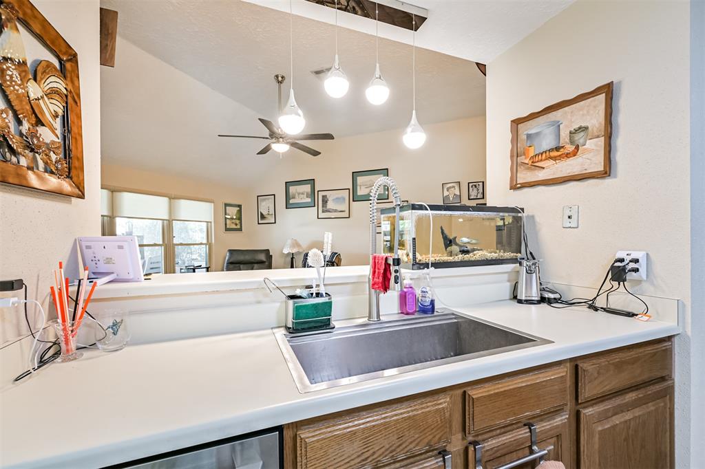 6511 Fairbourne Drive, Pasadena, Texas image 13