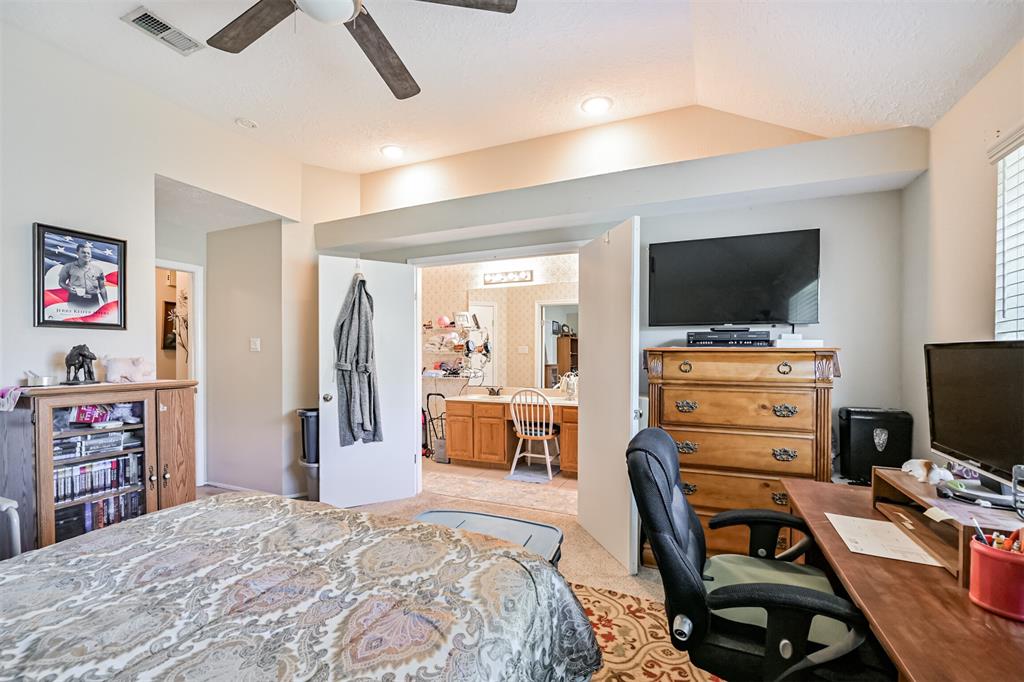 6511 Fairbourne Drive, Pasadena, Texas image 19
