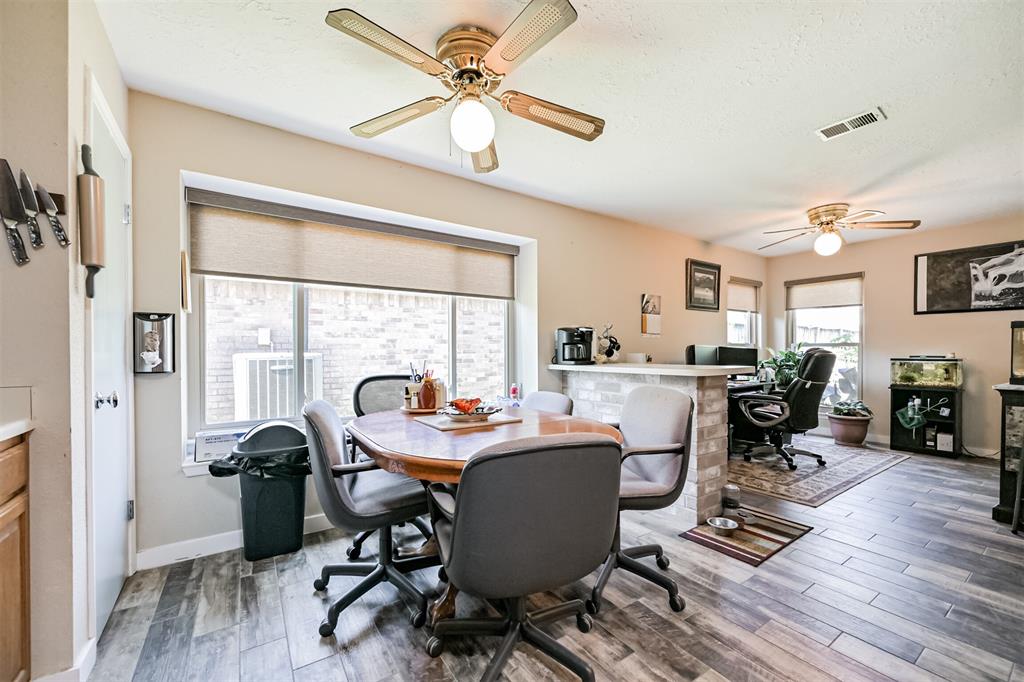 6511 Fairbourne Drive, Pasadena, Texas image 16