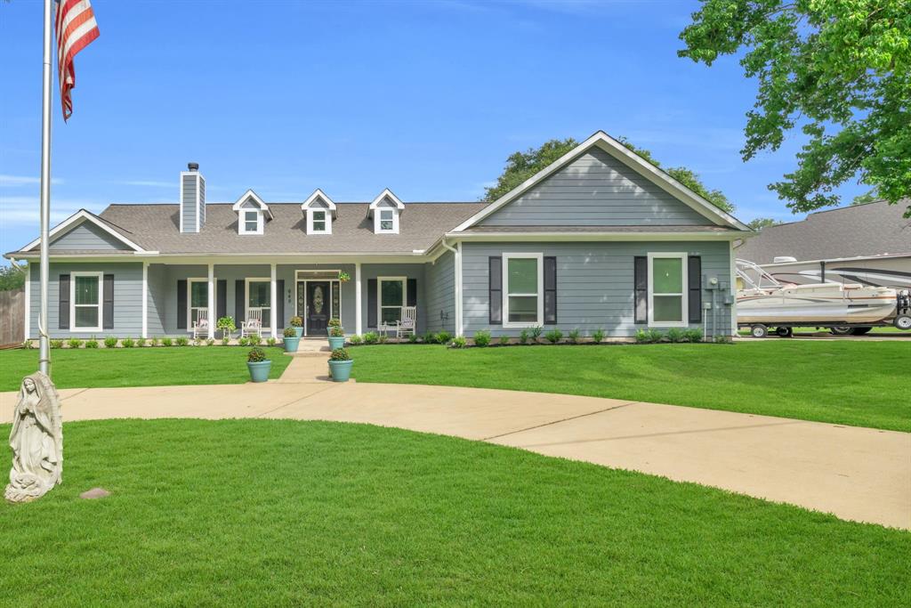 649 Old Plantersville Road