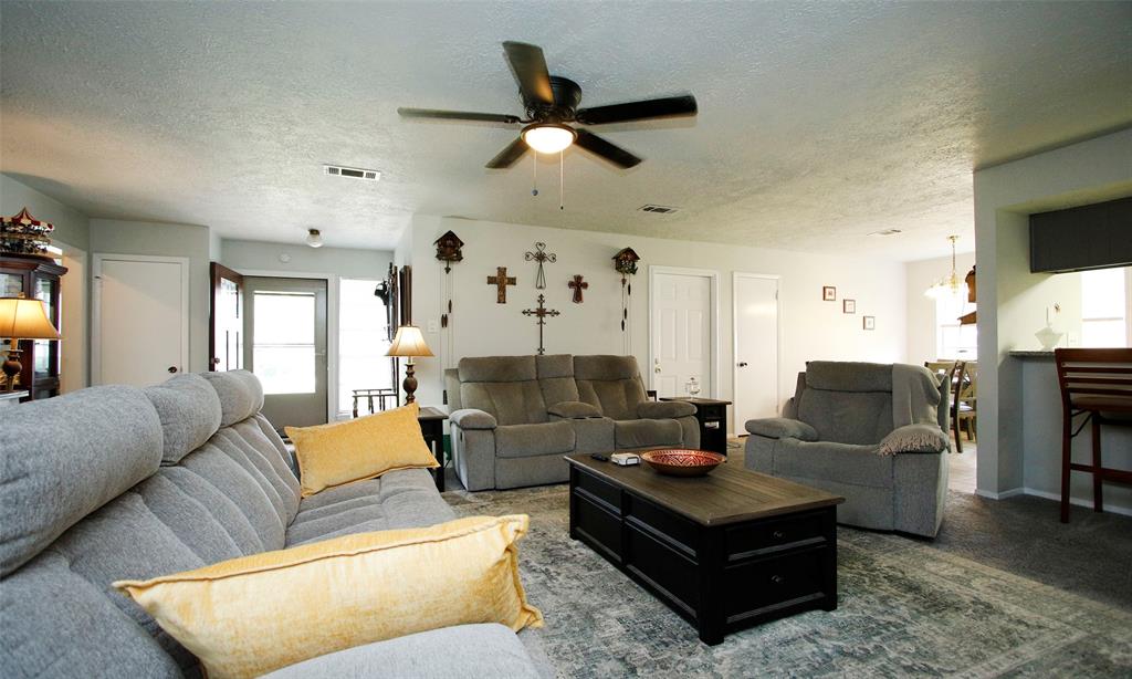 12662 Hackberry Drive, Willis, Texas image 16