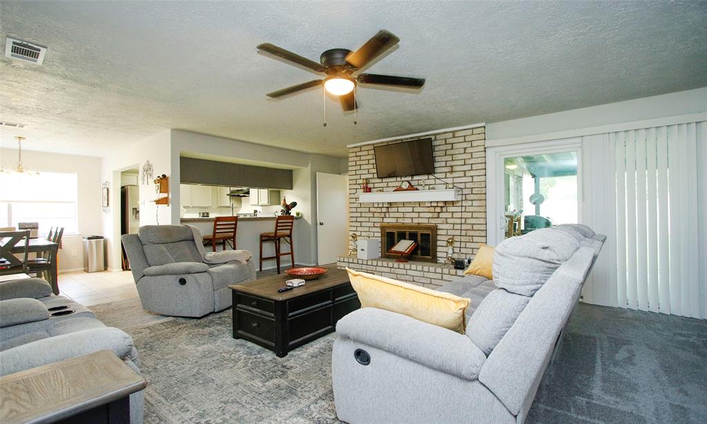 12662 Hackberry Drive, Willis, Texas image 13