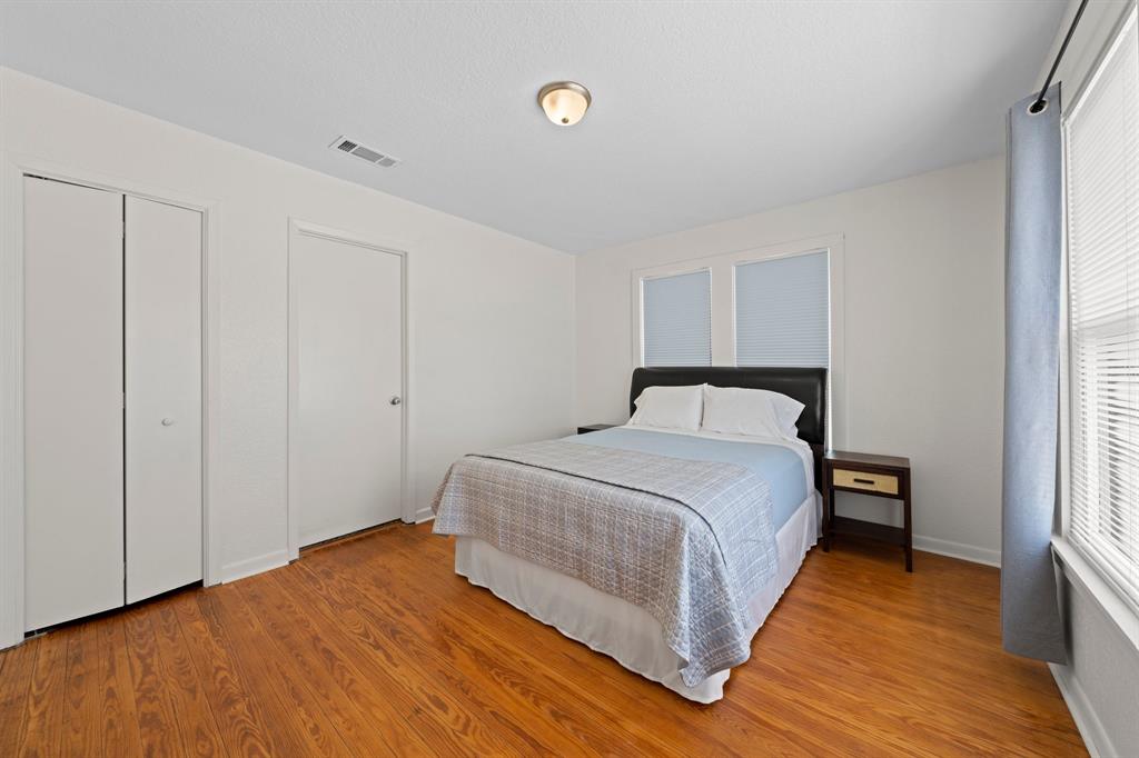 208 Palmer St, Kerrville, Texas image 13