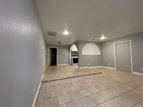 Photo of 10120 Homestead Road, Houston, TX 77016 (MLS # 75401923)