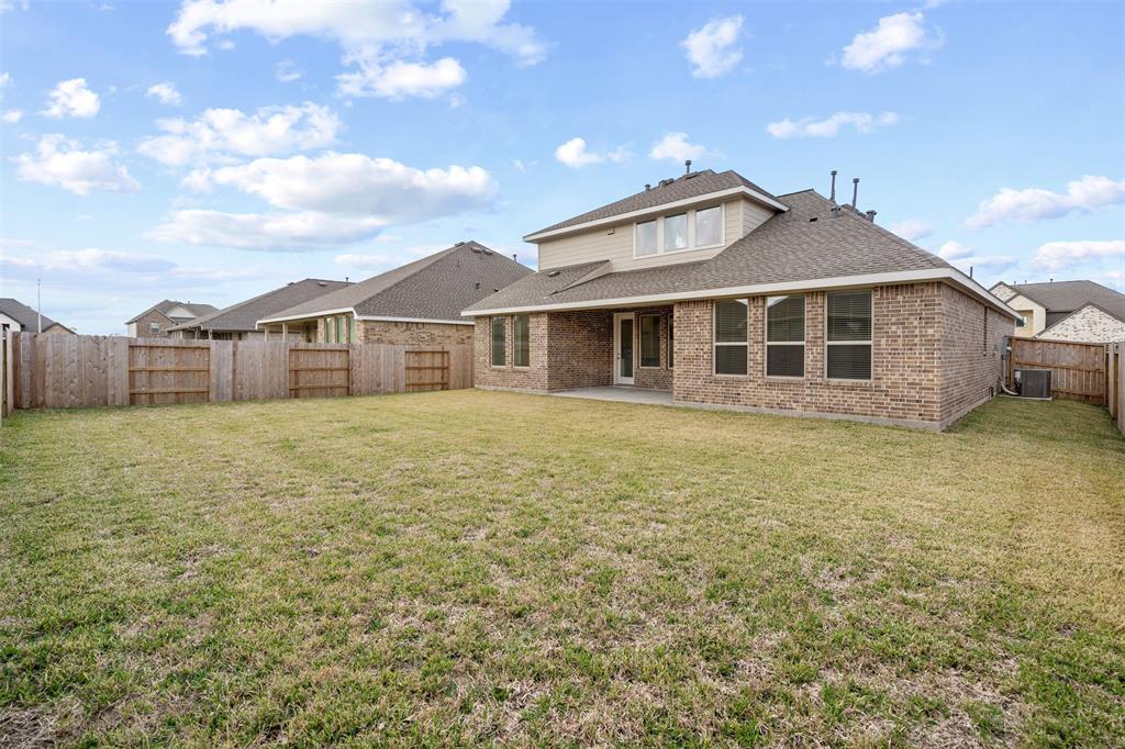 2319 Grande Laurel Court, Rosenberg, Texas image 37