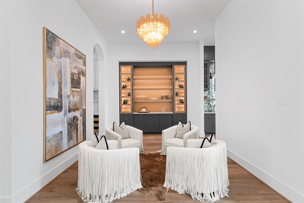 216 W 31st Street, Houston, Texas image 8
