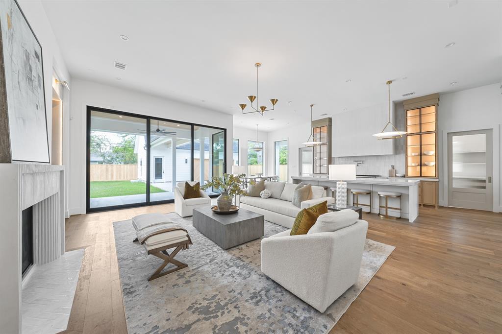 216 W 31st Street, Houston, Texas image 22