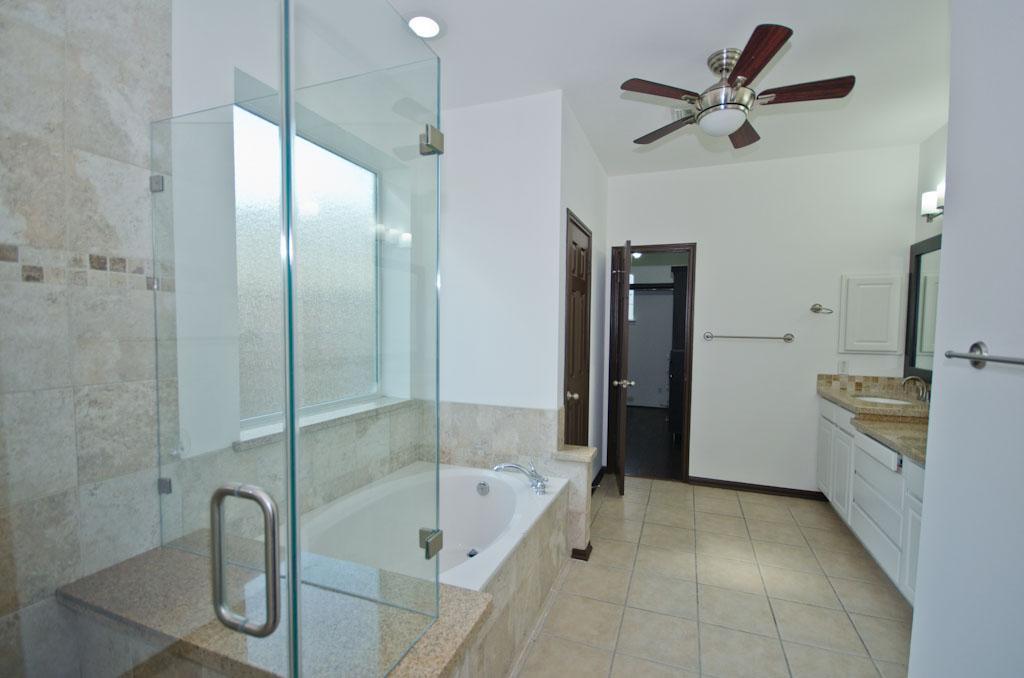 71 Matisse Meadow, The Woodlands, Texas image 12
