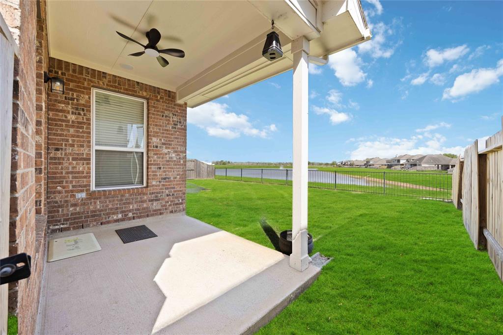 6226 Oxford Lake Drive, Rosenberg, Texas image 35
