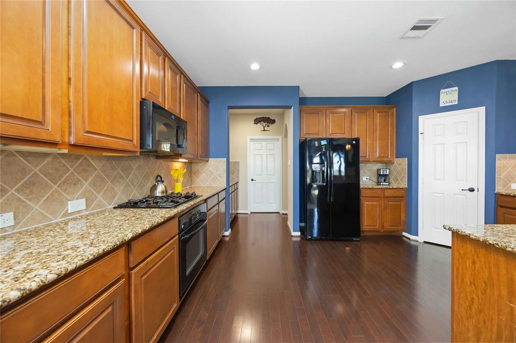 6226 Oxford Lake Drive, Rosenberg, Texas image 11