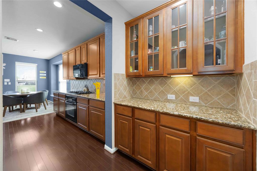6226 Oxford Lake Drive, Rosenberg, Texas image 12