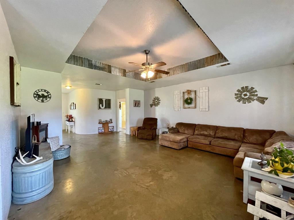 862 County Road 4570, Kennard, Texas image 8
