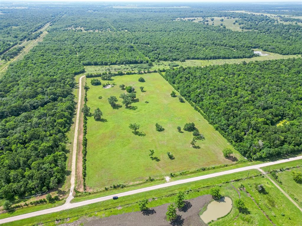 2015 County Road 740, Damon, Texas image 26