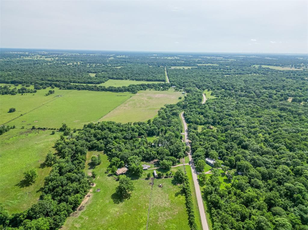 2015 County Road 740, Damon, Texas image 33
