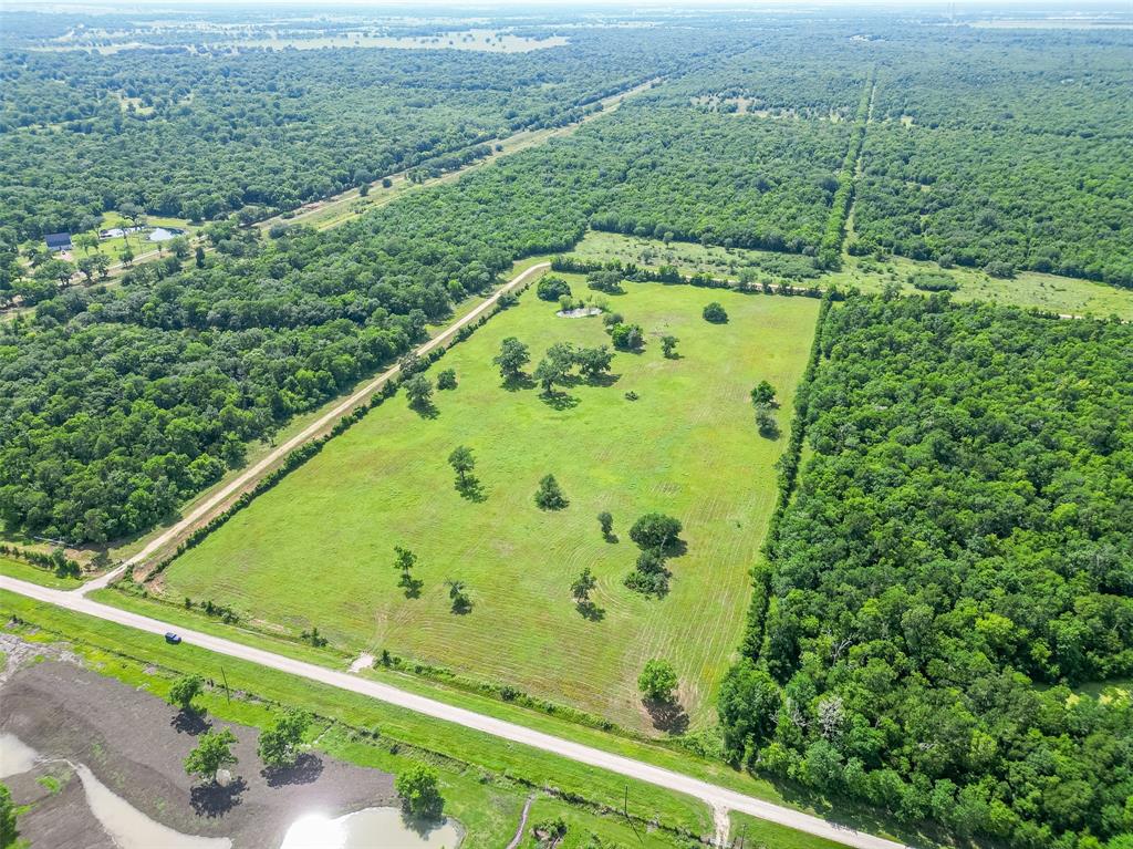 2015 County Road 740, Damon, Texas image 23