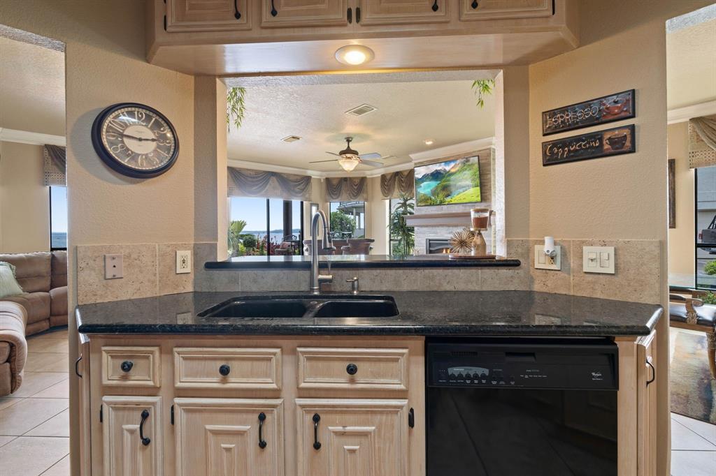 2117 Gunwale Circle, Willis, Texas image 13