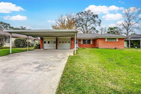 A home in Baytown