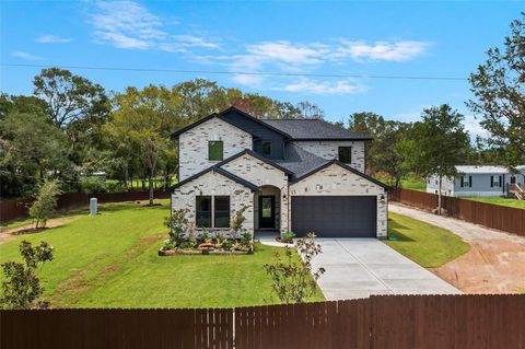 A home in Alvin