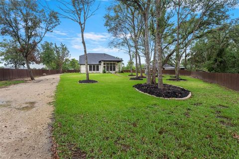 A home in Alvin