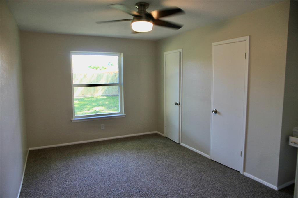 513 N Travis Street, Deer Park, Texas image 12