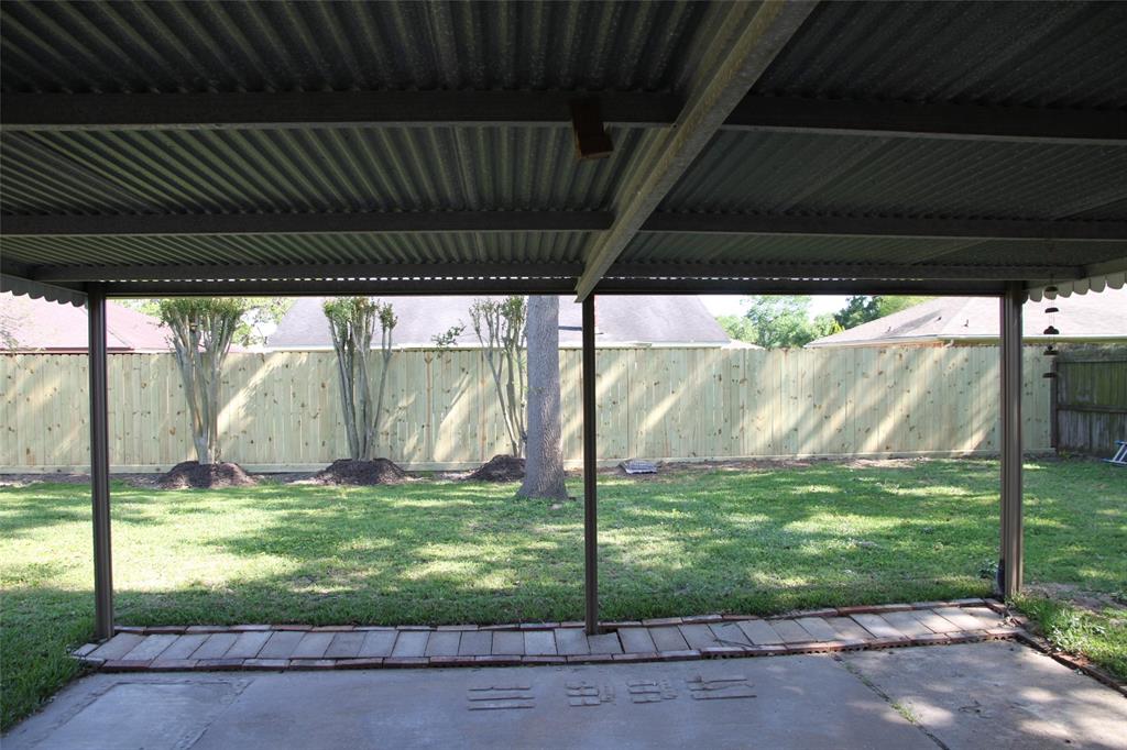 513 N Travis Street, Deer Park, Texas image 20