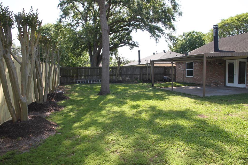 513 N Travis Street, Deer Park, Texas image 22