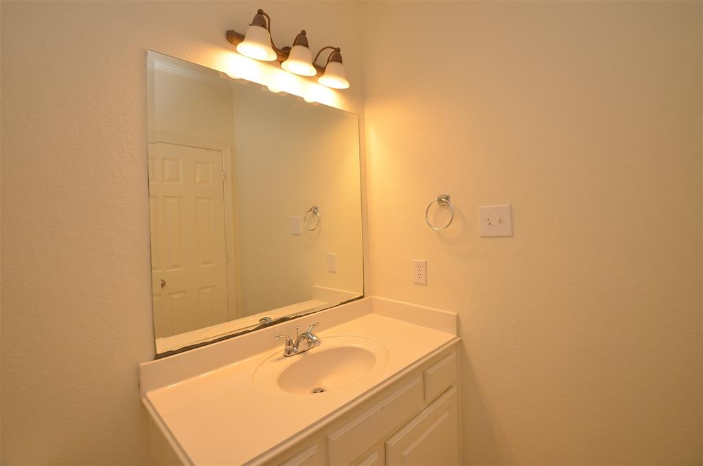 13407 Schumann Trail, Sugar Land, Texas image 5